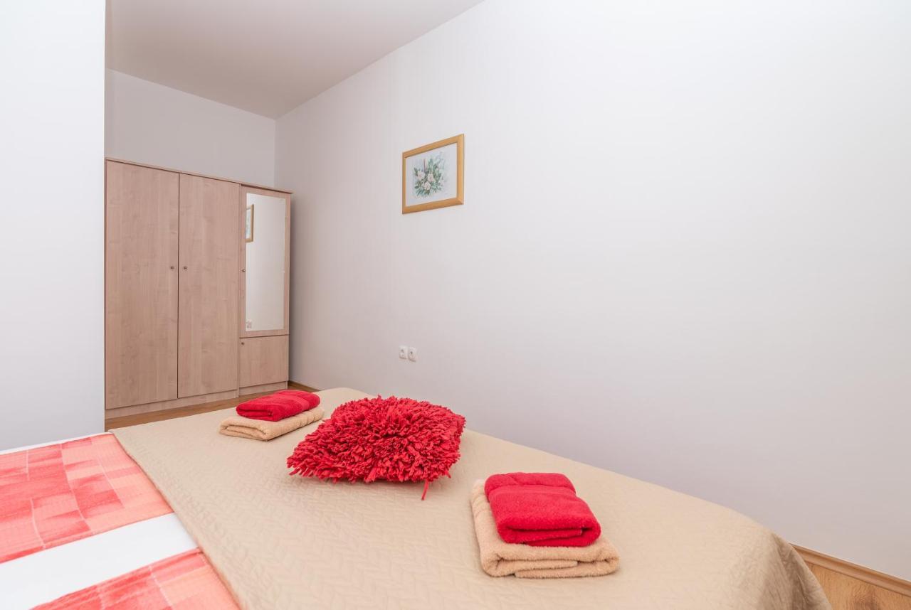 Apartman Karmen Makarska Exterior foto