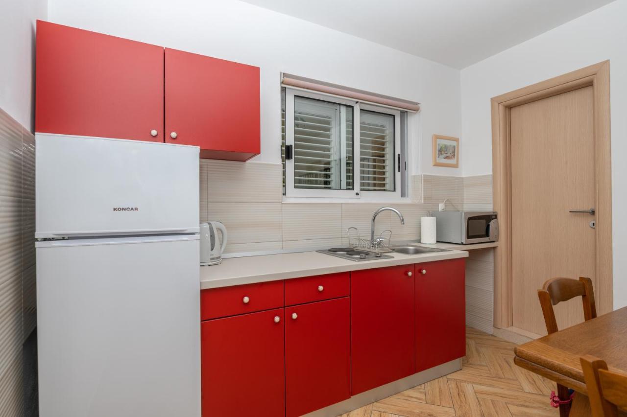 Apartman Karmen Makarska Exterior foto