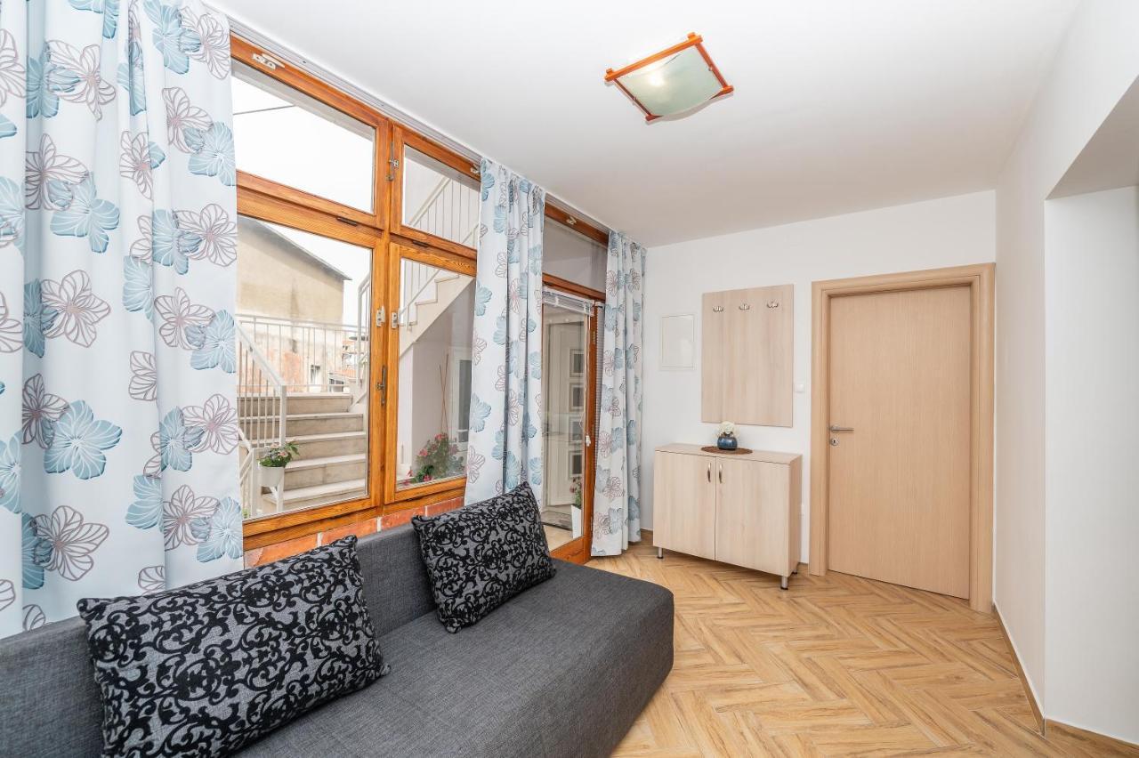 Apartman Karmen Makarska Exterior foto